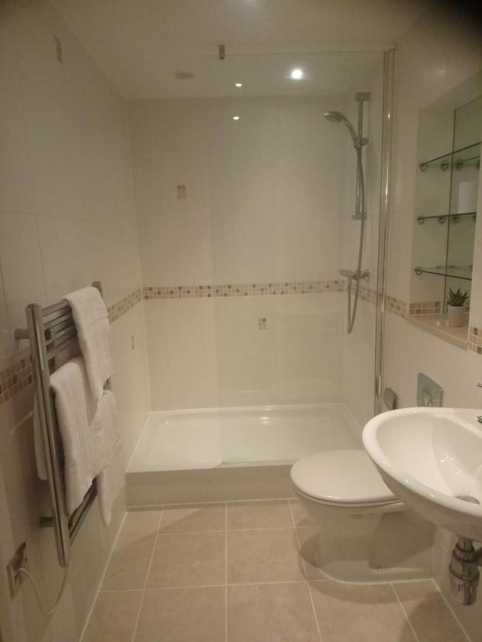 1 Bedroom Flat In Sheffield City Centre-Sleeps 4 Екстер'єр фото